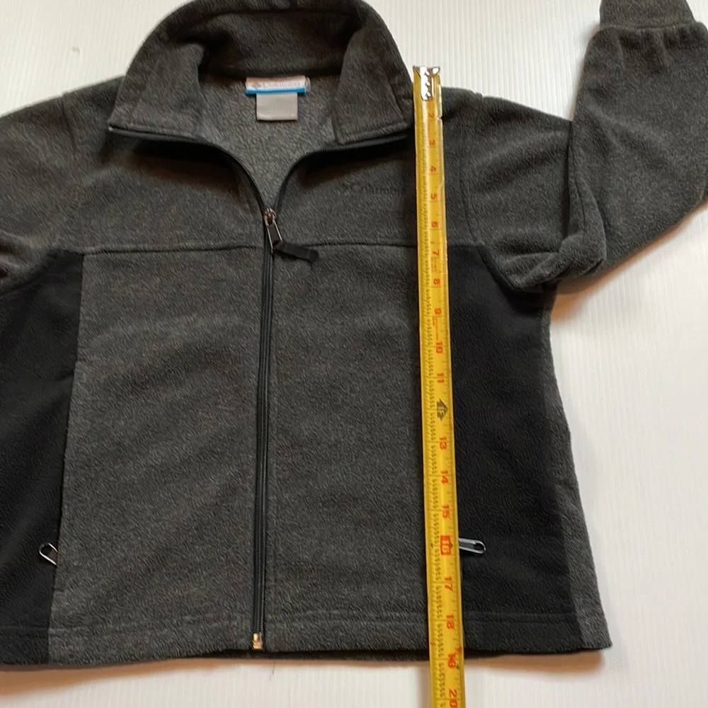 Columbia mock neck full zip fleece jacket, gray and black, kids size small